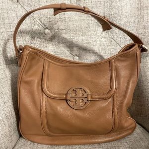 TORY BURCH AMANDA HOBO